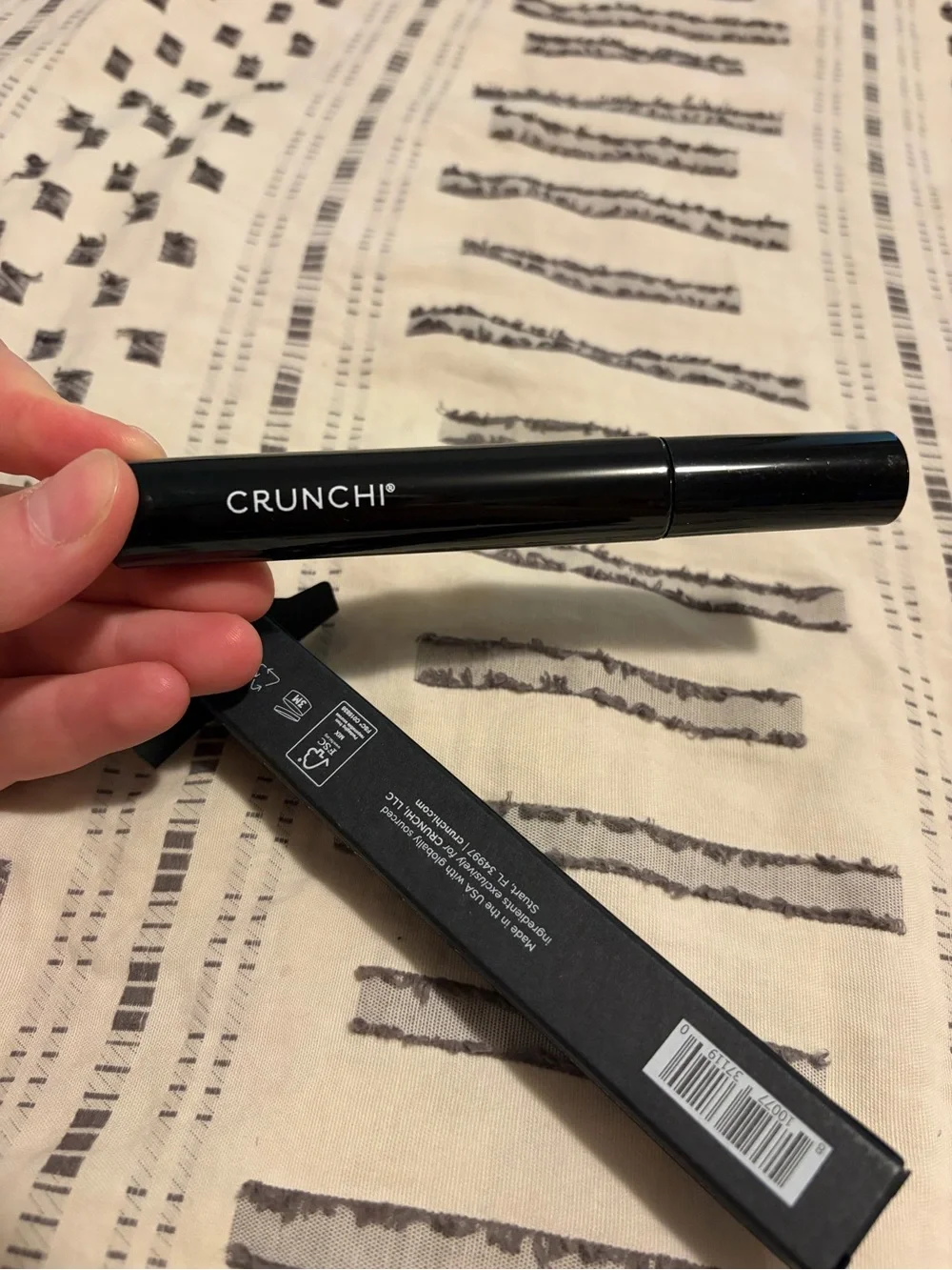 NEW Crunchi Shattered Mascara Black Vegan Clean Beauty
